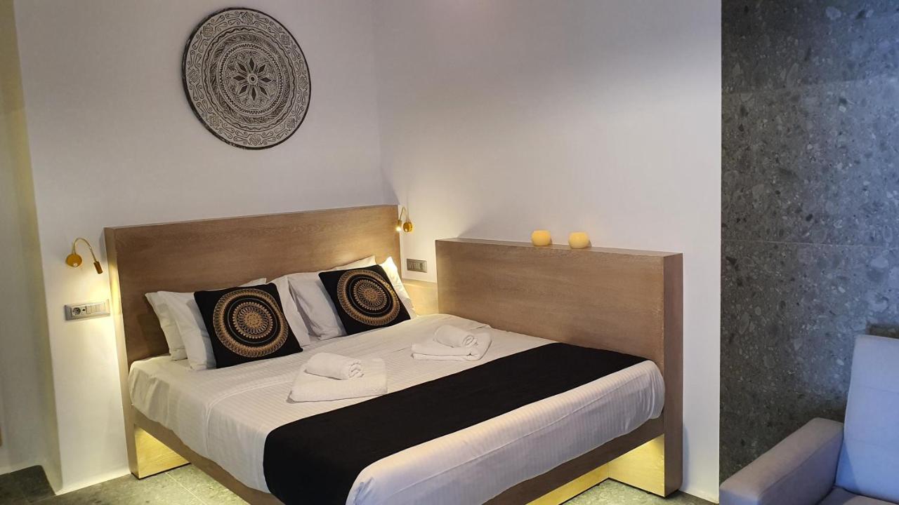 Mykonos Double Luxury Mini Suites - Adults Only อโนเมรา ภายนอก รูปภาพ