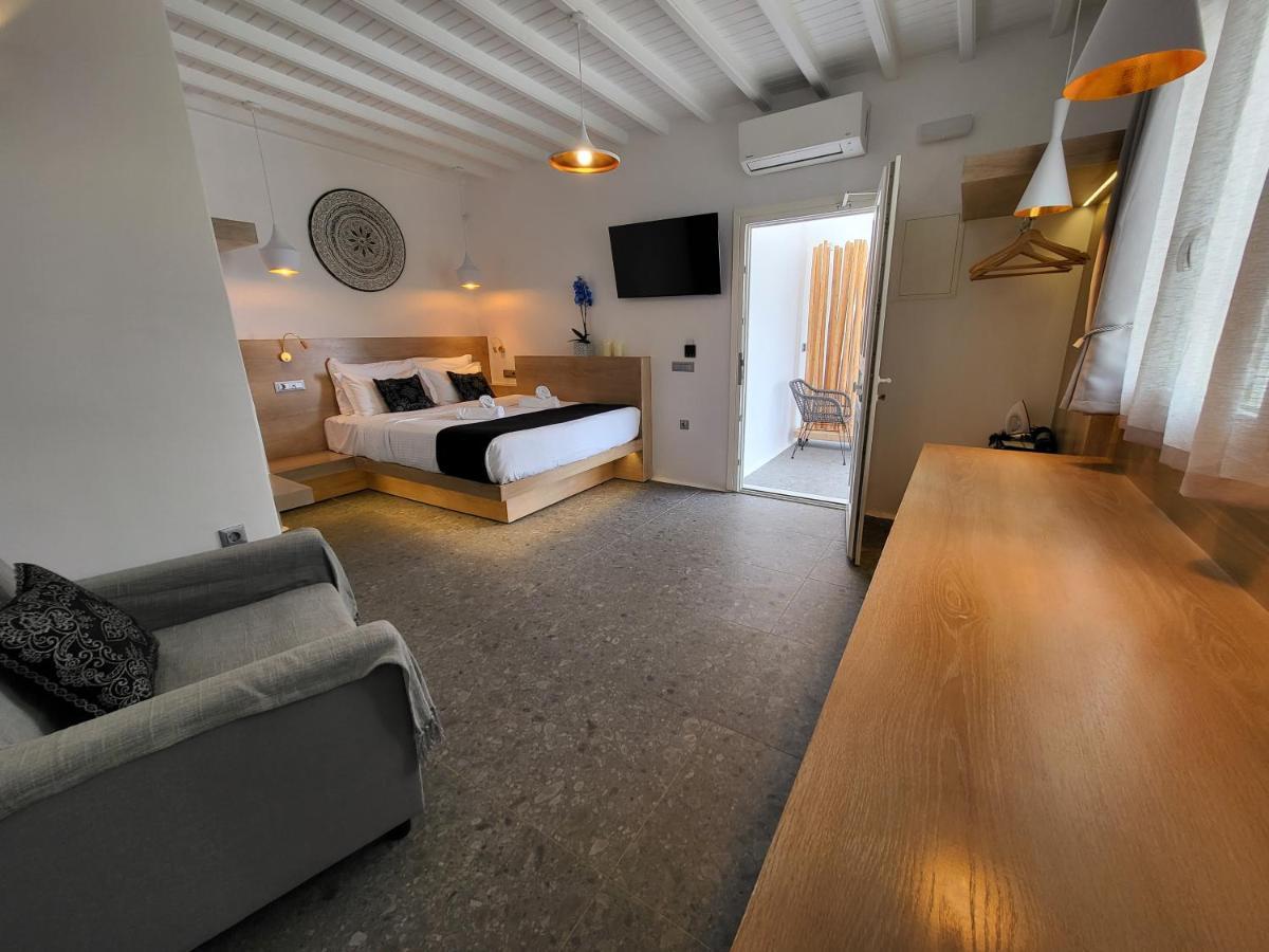 Mykonos Double Luxury Mini Suites - Adults Only อโนเมรา ภายนอก รูปภาพ