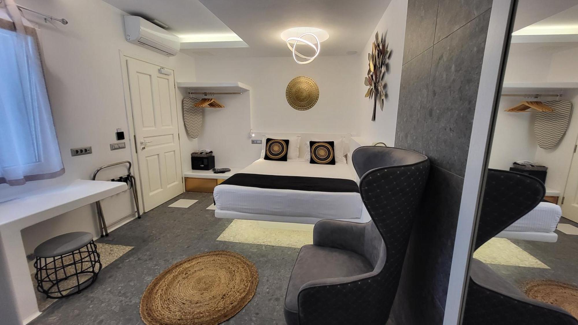 Mykonos Double Luxury Mini Suites - Adults Only อโนเมรา ภายนอก รูปภาพ